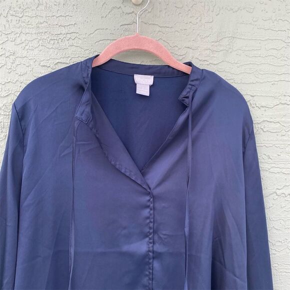 Chico's Women's Navy Blue Satin V-Neck Blouse Size 2 (US 12/14) Long Sleeve - Picture 3 of 7